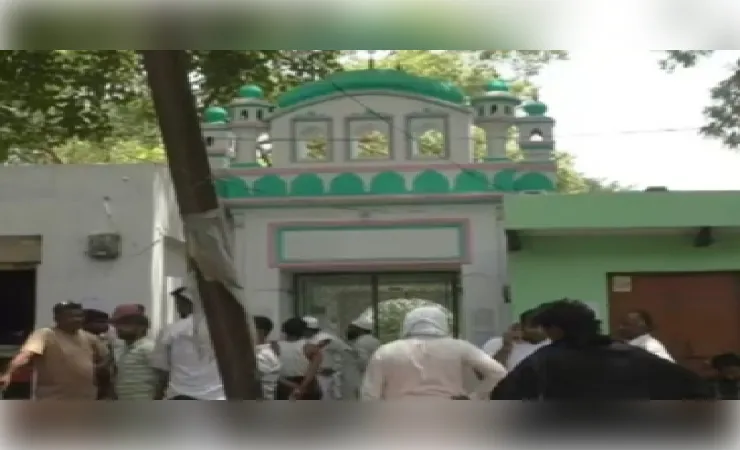 नार्दन रेलवे बहुत जल्द गंज-ए- शहीदा मस्जिद पर एक्शन ले सकता है - अपर मंडल रेल प्रबंधक