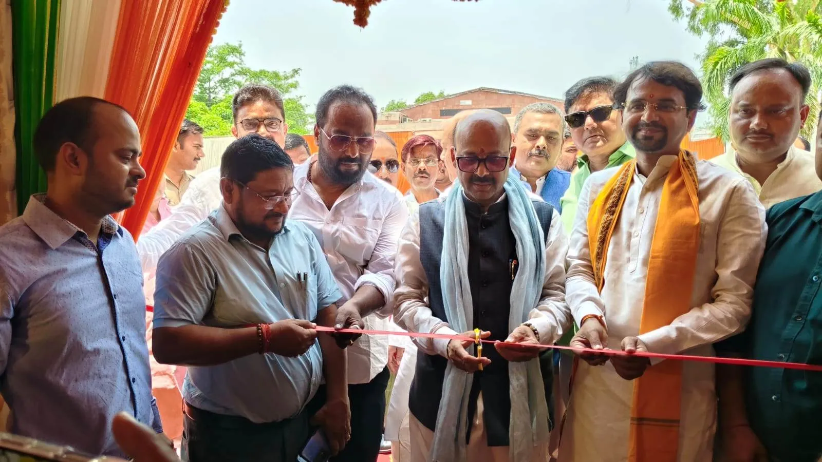 सूचना एवं जनसम्पर्क विभाग द्वारा लगायी गयी प्रदर्शनी का हुआ शुभारम्भ