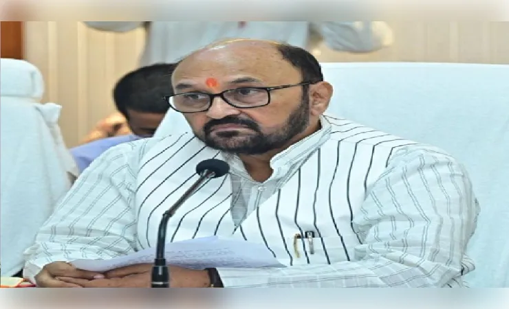 अवैध कोचिंग संस्थानों के खिलाफ पूरे प्रदेश में जारी रहेगा विशेष अभियान : उच्च शिक्षा मंत्री