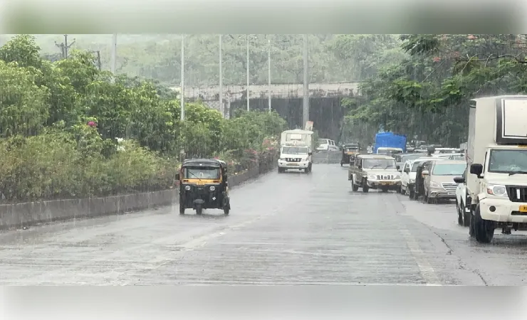 मुंबई में मानसून की दमदार एंट्री, बारिश से लोगों को राहत