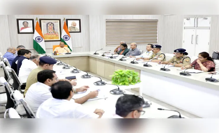 लखनऊ की दुर्भाग्यपूर्ण घटना प्रदेश के लिए बड़ा सबक, फायर सेफ्टी मानकों से कोई समझौता नहीं : मुख्यमंत्री योगी