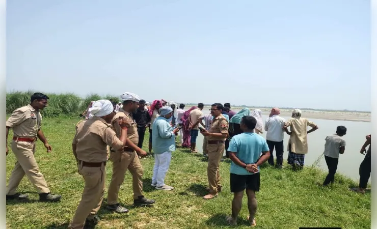 सरयू नदी में छोटे भाई को बचाने के प्रयास में दो सगी बहनें डूबीं, तलाश जारी