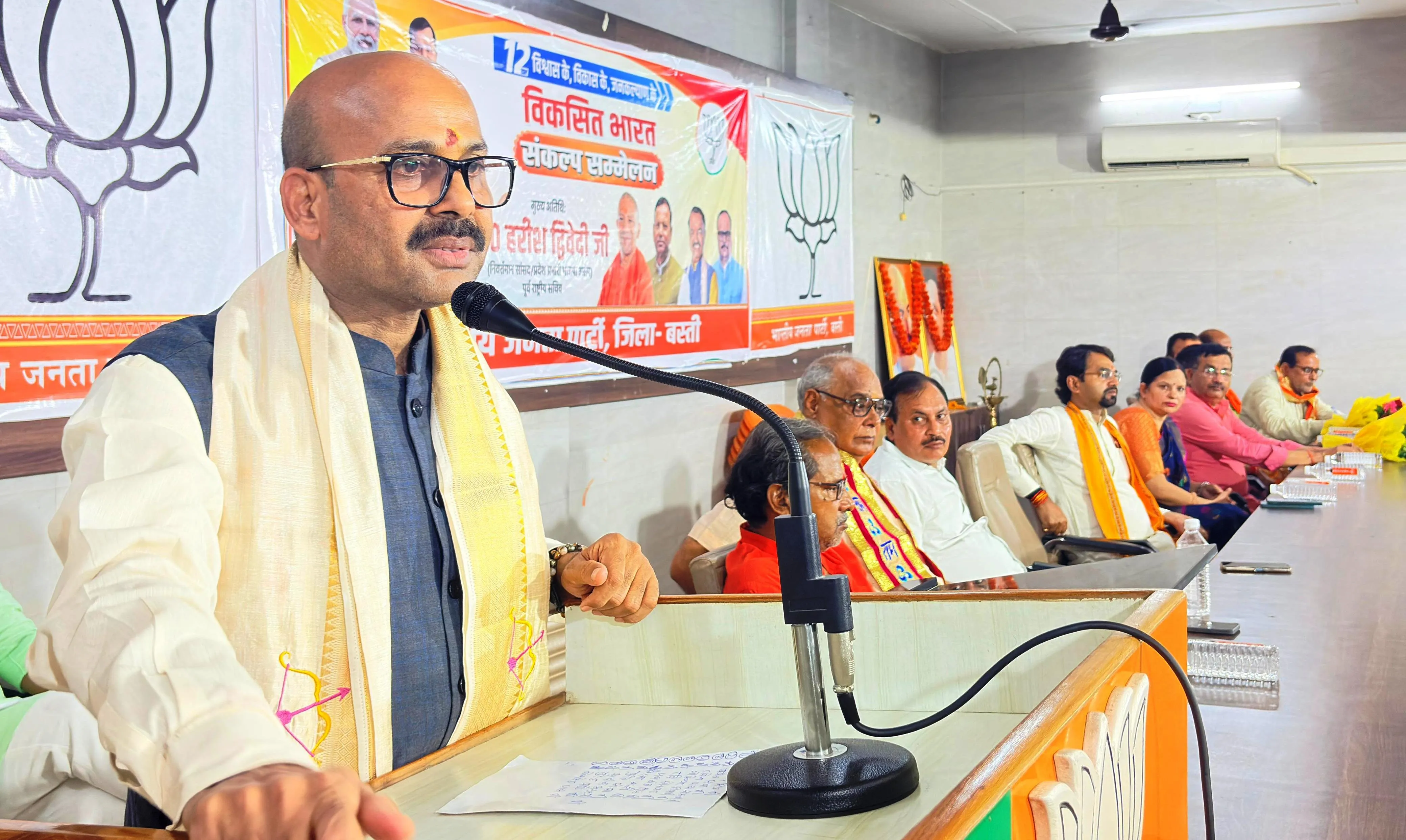 विकसित भारत संकल्प सम्मेलन में गूंजी केंद्र व प्रदेश सरकार की उपलब्धियां