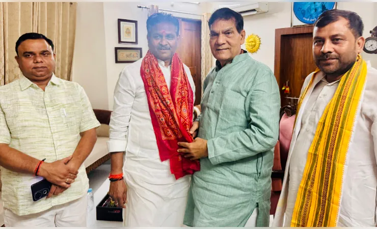 विकास व विरासत के संतुलन से प्रयागराज बनेगा विश्वस्तरीय नगर, आधारभूत सुविधाओं के विस्तार को मिले प्राथमिकता : महापौर