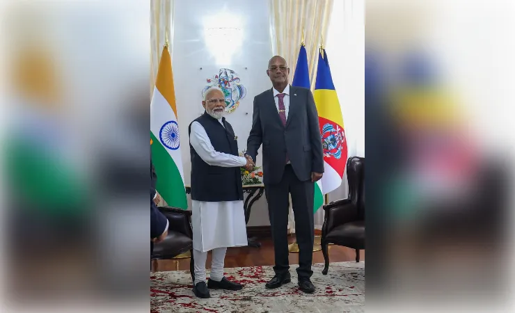 भारत-सेशेल्स संपर्क बढ़ाने पर होगा काम, यूपीआई लागू कराएगा