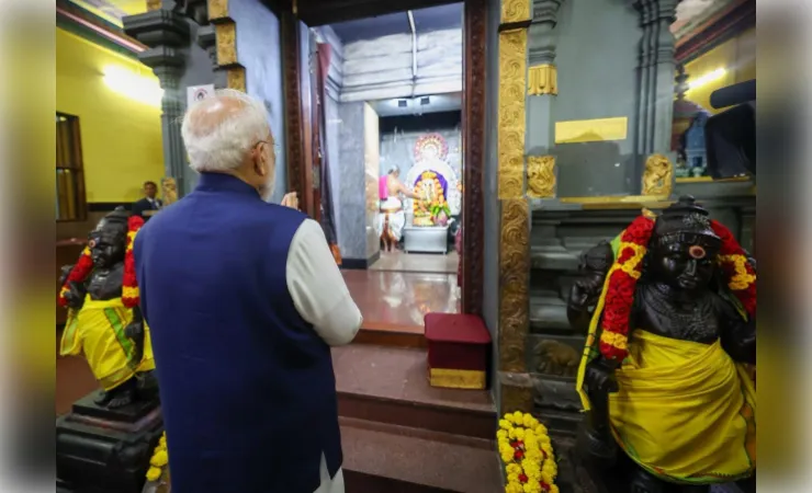 प्रधानमंत्री मोदी ने विक्टोरिया में श्री गणेश मंदिर के किए दर्शन