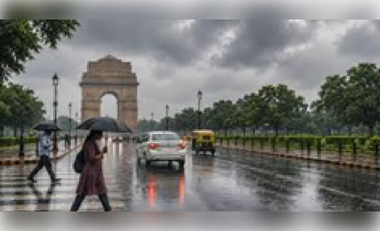 दिल्ली में आज हल्की बारिश का पूर्वानुमान, पूर्वोत्तर राज्यों में जमकर बरसा पानी, कई जगह बाढ़