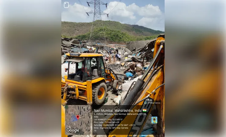 ठाणे में अवैध गोदामों पर बड़ी कार्रवाई, दिवा वार्ड में 39 गोदाम किए गए खाली