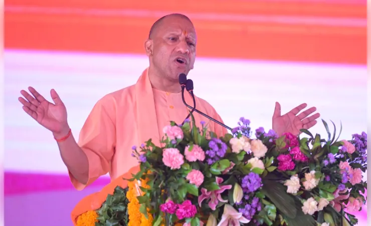सीएम योगी का सपा पर प्रहार,बाेले-राम भक्तों पर गोली चलवाने वाले आज आस्था की दुहाई दे रहे