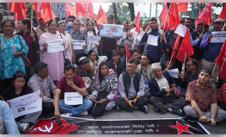 नेपाल : सीमा विवादित बयान पर विरोध तेज, छात्र संगठनों ने की प्रधानमंत्री के इस्तीफे की मांग