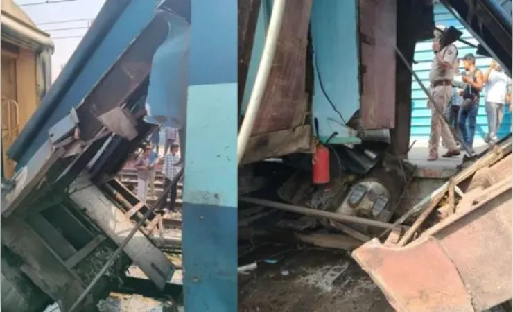 नई दिल्ली-कटरा ट्रेन के स्लीपर कोच का शौचालय धमाके के साथ टूटा