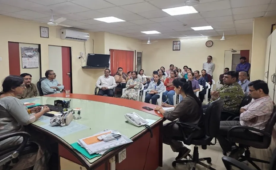 सरकारी अस्पताल में मरीजों से पैसे लेने का वीडियो वायरल, आरोपित ऑपरेटर को तत्काल सेवा से हटाया गया