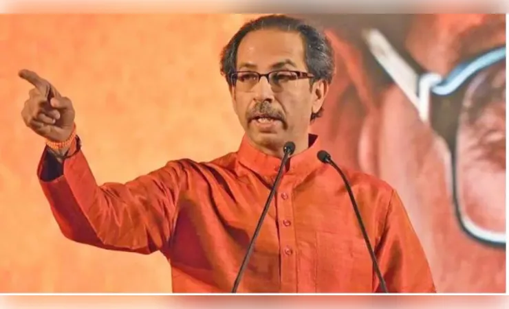 शिवसेना (यूबीटी) के छह सांसदों पर अनुशासनात्मक कार्रवाई, बैठक से गैरहाजिरी पड़ी भारी