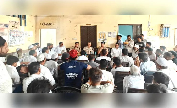 प्रशासन सख्त:  आग के करतबों पर रोक, ताजिया-झंडों की ऊंचाई के भी निर्देश