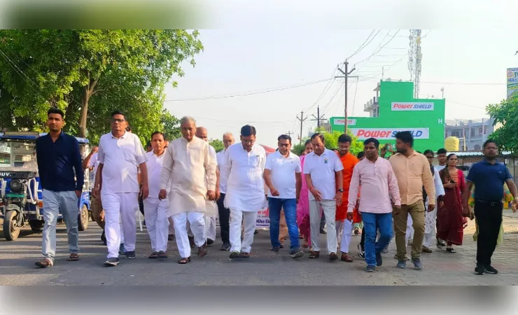 औरैया में अंतरराष्ट्रीय योग दिवस के उपलक्ष्य पर निकली जन जागरूकता रैली