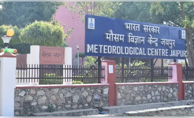 राजस्थान में प्री-मानसून बारिश का असर, जयपुर समेत 20 जिलों में आंधी-बारिश का अलर्ट