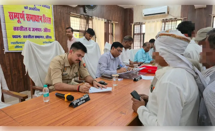  औरैया जनपद में सम्पूर्ण समाधान दिवस पर आईं 155 शिकायतें, 22 का मौके पर निस्तारण