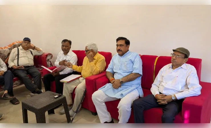  जनपद फर्रुखाबाद की ऐतिहासिक धरोहरों का पांचाल शोध एवं विकास समिति करेगी जीर्णोद्धाए