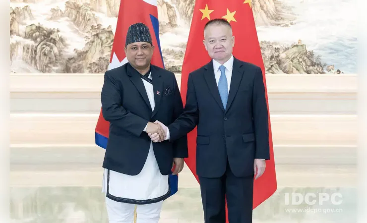  नेपाल के विदेश मंत्री की चीनी कम्युनिस्ट पार्टी के वरिष्ठ नेता से बीजिंग में मुलाकात