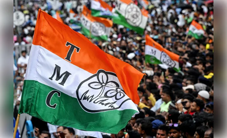 महिषादल में बढ़ी राजनीतिक हलचल: पंचायत समिति अध्यक्ष के इस्तीफे से सियासी अटकलें तेज