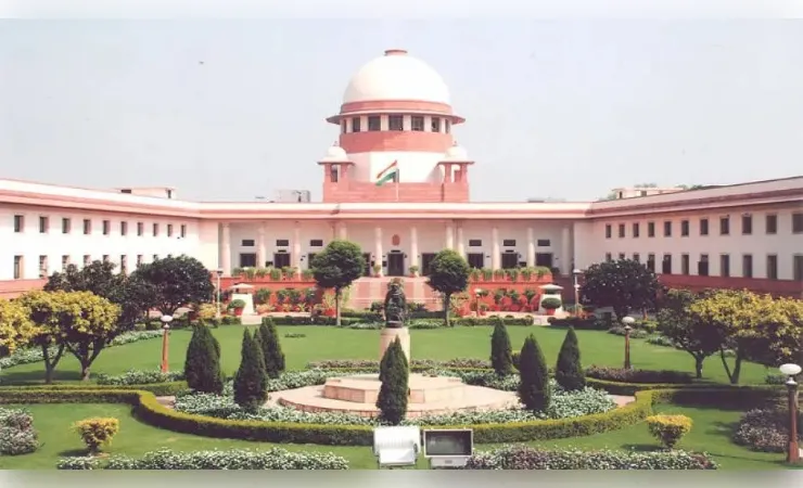 नामांकन पत्र खारिज होने के खिलाफ मीनाक्षी नटराजन पहुंचीं सुप्रीम कोर्ट, सुनवाई कल
