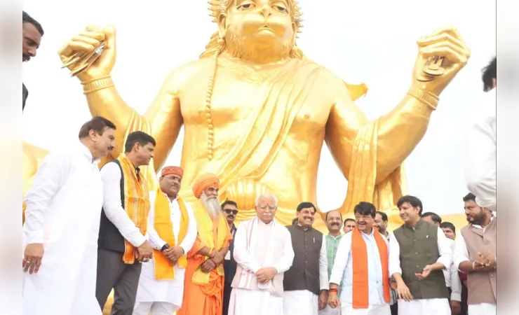 केंद्रीय मंत्री मनोहर लाल एवं मुख्यमंत्री ने पित्रेश्वर हनुमान धाम में की पूजा-अर्चना