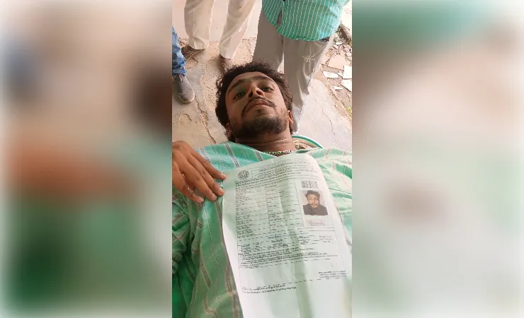 देवरिया: परीक्षा देने जा रहे दो युवक सड़क हादसे में घायल, भर्ती परीक्षा छूटी