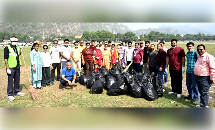 हरिद्वार में चला विशेष स्वच्छता अभियान, पंतद्वीप मैदान से हटाया गया कचरा