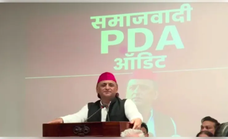 भाजपा सरकार ने नौ साल में विकास की जगह फैलाया भेदभाव और नफरत : अखिलेश 