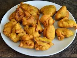 शाम की चाय का वक्त हो और साथ में गरमा-गरम पकौड़े मिल जाएं, तो?