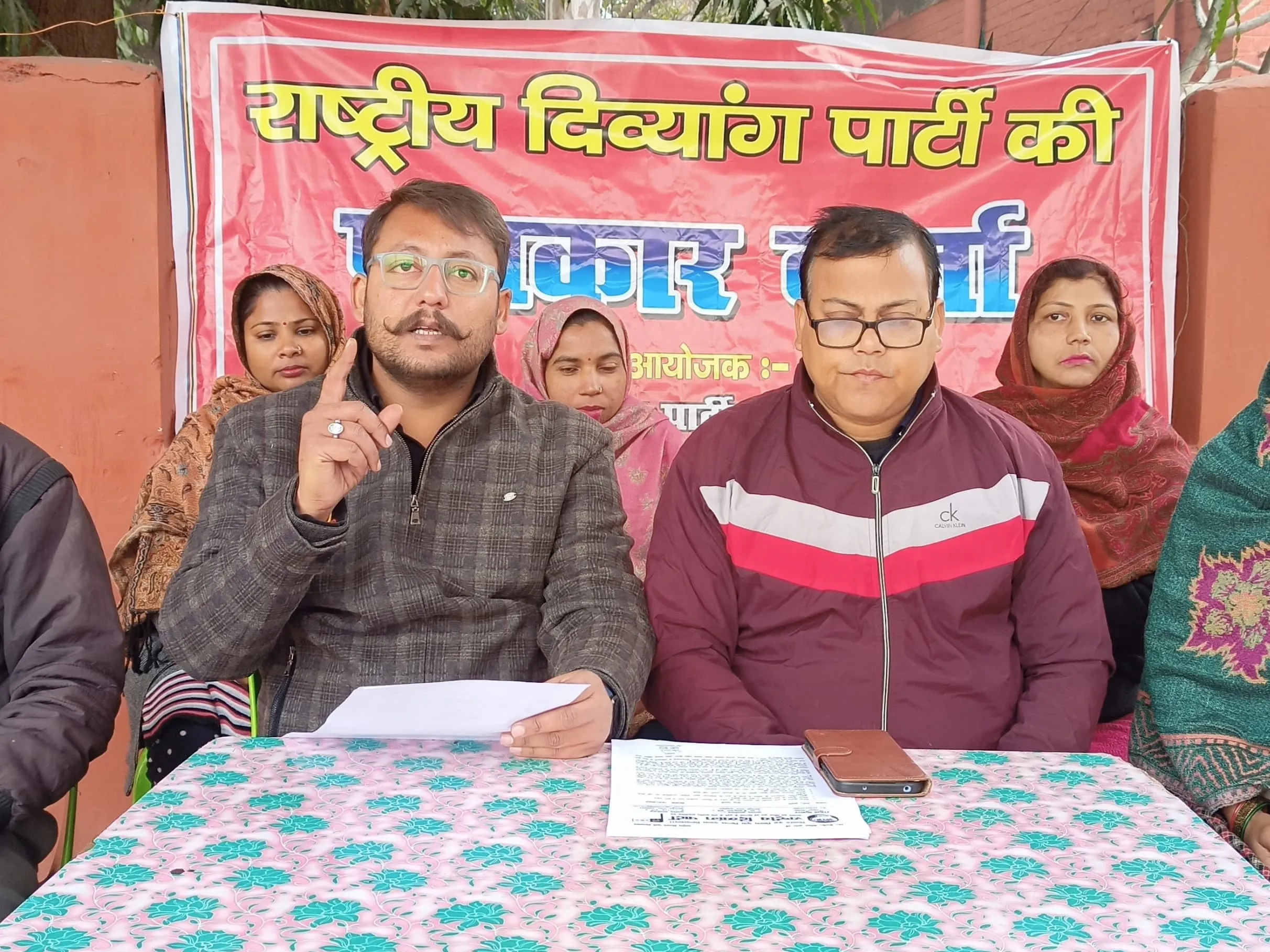 नौ जून को राष्ट्रीय दिव्यांग पार्टी के कार्यकर्ता पहुंचे कानपुर