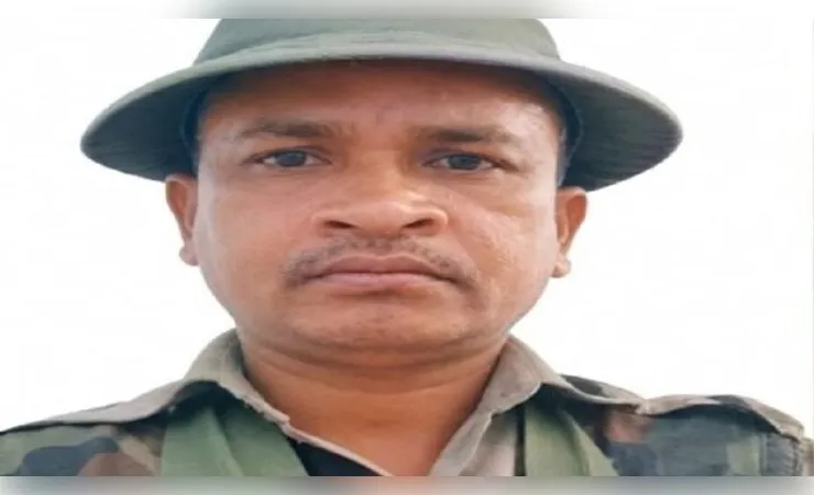 कोंडागांव  जिले में छत्तीसगढ़ सशस्त्र बल के जवान ने खुद को गोली मारकर की आत्महत्या