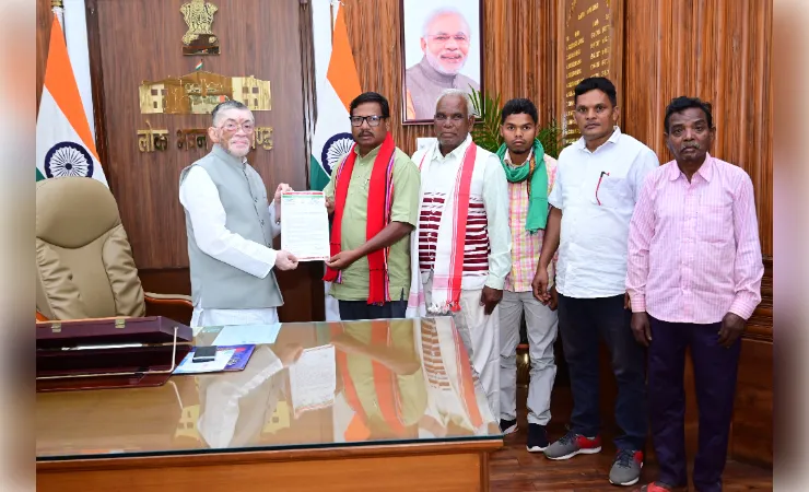 राज्यपाल से मिले प्रतिनिधिमंडल ने डीएमएफटी अनियमितताओं की जांच की उठाई मांग 
