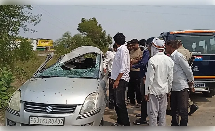 उरई-जालौन मार्ग पर दर्दनाक हादसा, टायर फटते ही पलटी कार, चालक की मौत