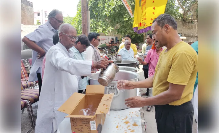 भीषण गर्मी में जरूरतमंदों की सेवा सबसे बड़ा मानव धर्म : गोपाल अग्रवाल