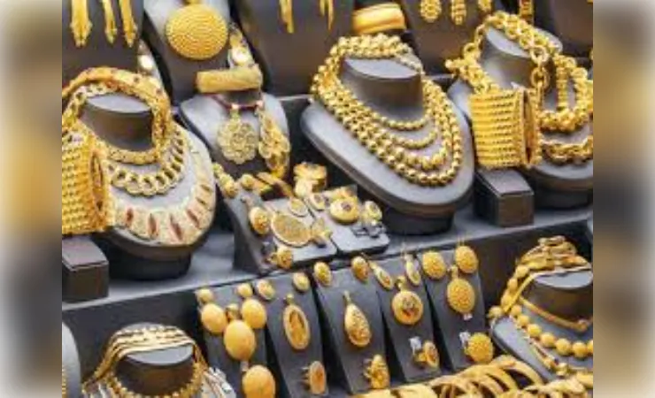 सोना-चांदी की कीमतों में अभी और आएगी गिरावट या लौटेगी तेजी