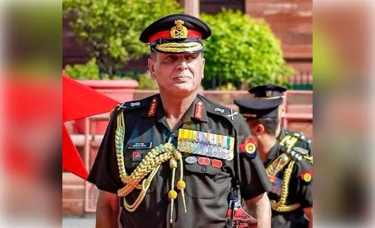 भारतीय थलसेना के 31वें सेना प्रमुख बने जनरल धीरज सेठ, सेना की संभाली कमान