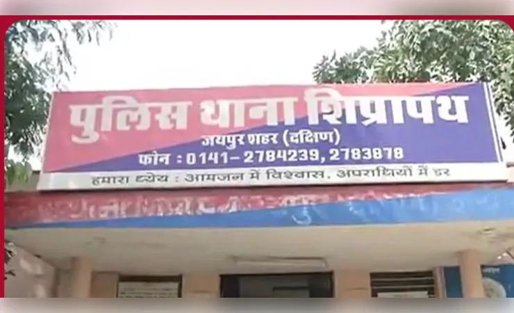 शराब पार्टी विवाद ने लिया हिंसक रूप: युवक की गला रेतकर हत्या, इलाके में मचा हड़कंप