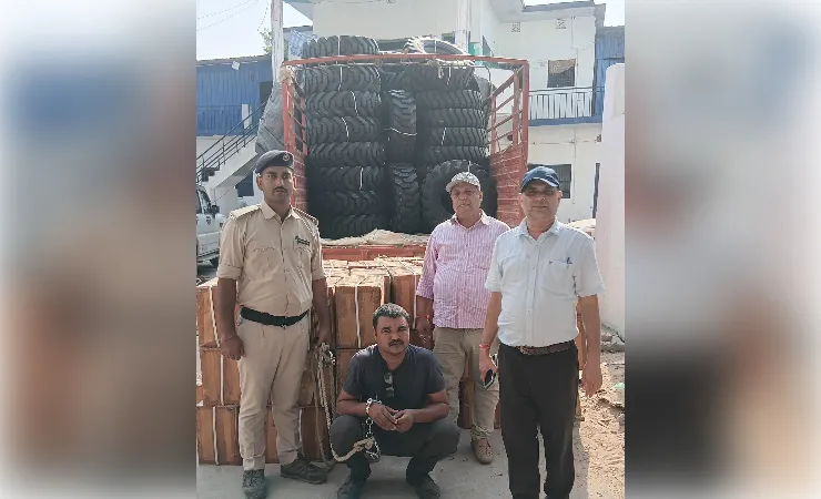 सीवान : नशीले कफ सिरप की तस्करी का भंडाफोड़, एक आरोपी गिरफ्तार, जांच शुरू