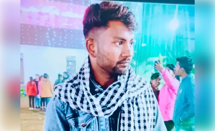 छोटे भाई की पिटाई से क्षुब्ध बड़े भाई ने लगाई फांसी,पुलिस ने शव को पोस्टमॉर्टम के लिए भेज