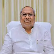 मैं गाजीपुर पुलिस की इस कार्रवाई से पूर्णतया असंतुष्ट हूं:मंत्री डॉ.संजय