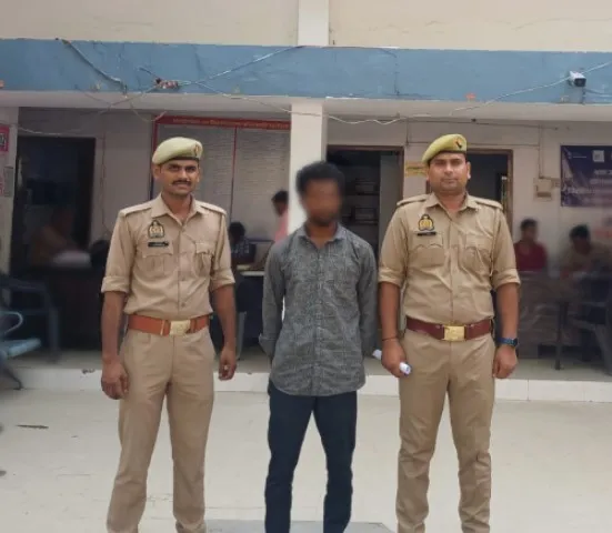शादी का झांसा देकर बहला फुसलाकर भगा ले जाने के मामले में  अभियुक्त को किया गया गिरफ्तार, अपहृता बरामद
