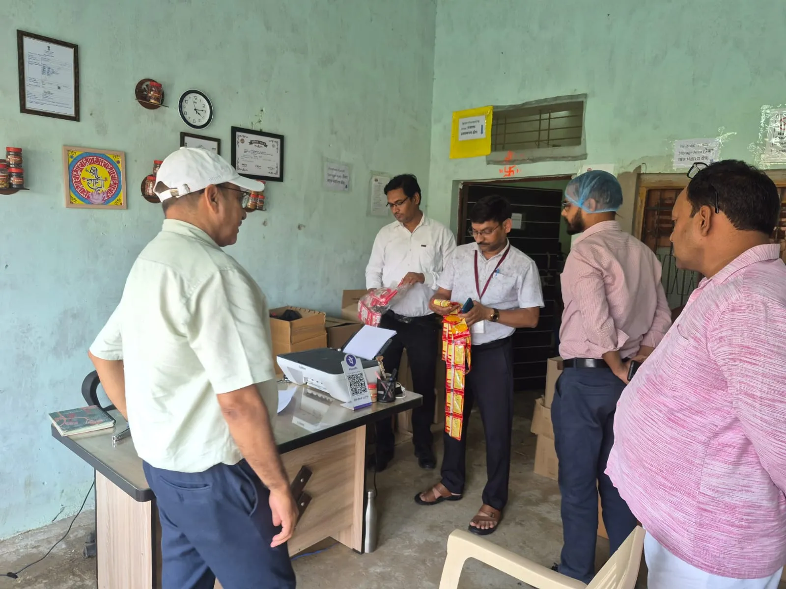 खाद्य आयुक्त के निर्देश पर चलाया गया विशेष जांच अभियान