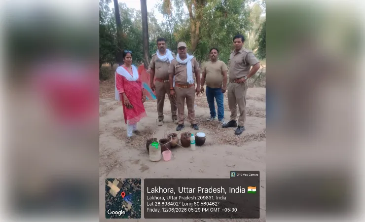 हसनगंज में आबकारी विभाग की बड़ी कार्रवाई, ताड़ी कारोबार पर चला अभियान