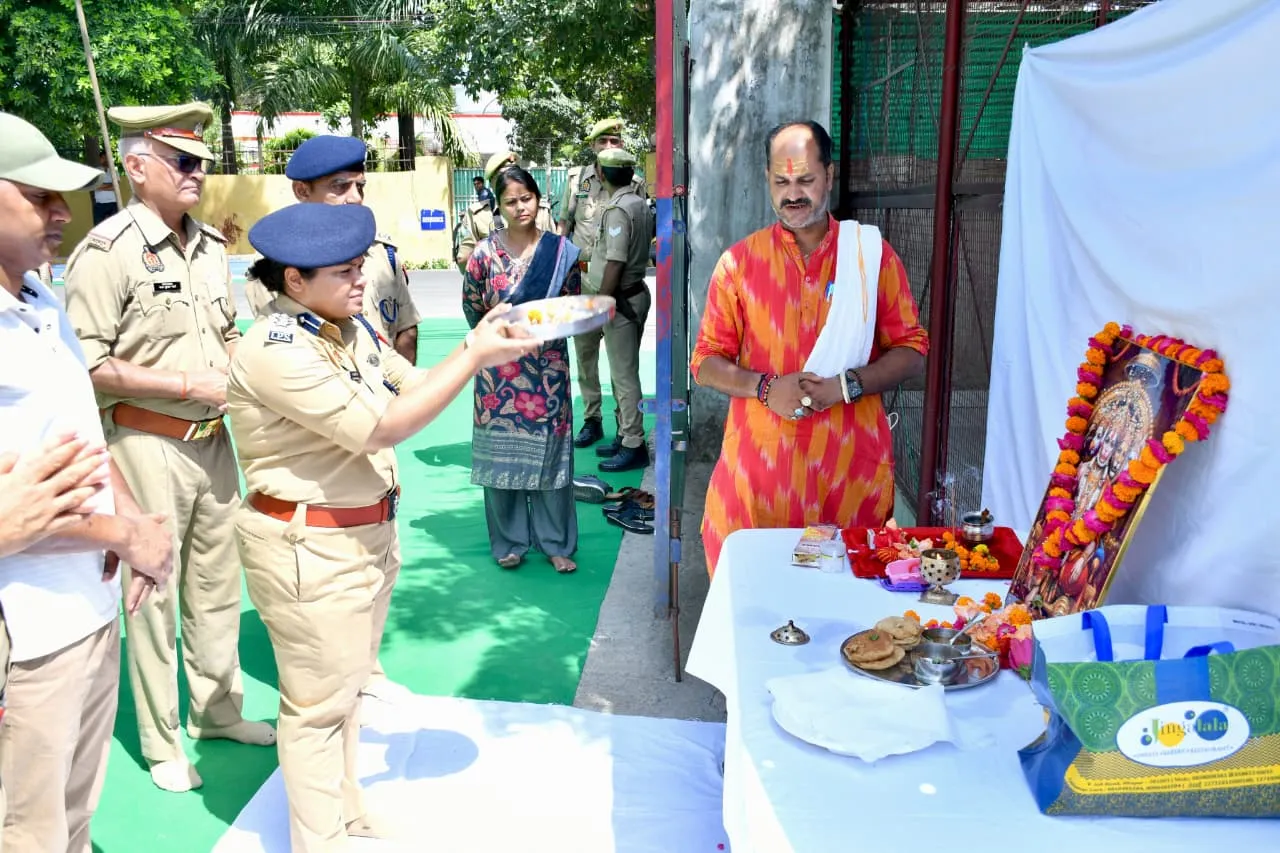 कैम्प कार्यालय खीरी में बड़े मंगल पर भव्य भंडारे का आयोजन