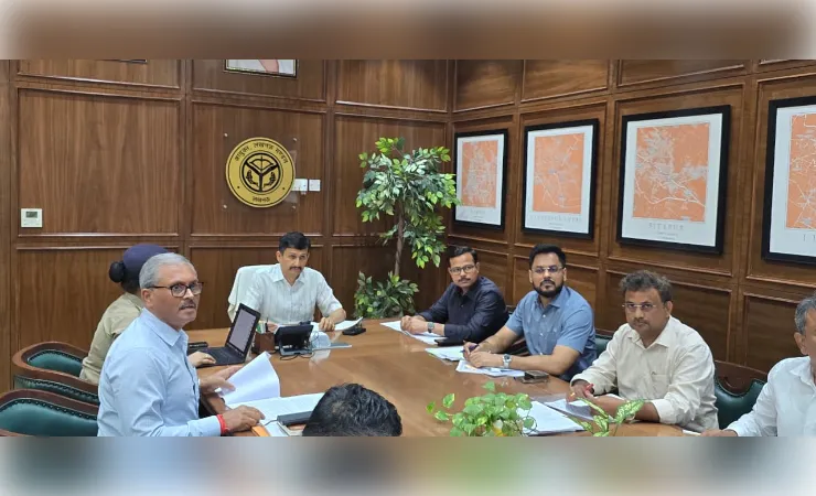 सड़क दुर्घटना को लेकर समीक्षा, मार्च के बाद से टोल प्लाजा नहीं दे रहा भारी वाहनों की सूची