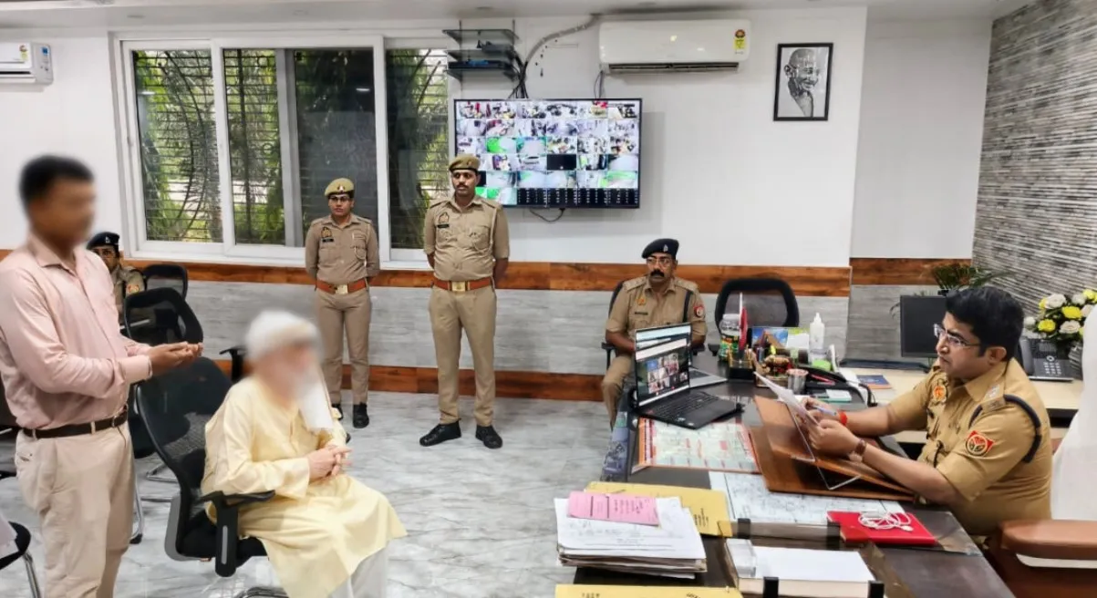 पुलिस अधीक्षक द्वारा शिकायतकर्ताओं की समस्याओं को सुनकर त्वरित निस्तारण को दिए गए आवश्यक निर्देश