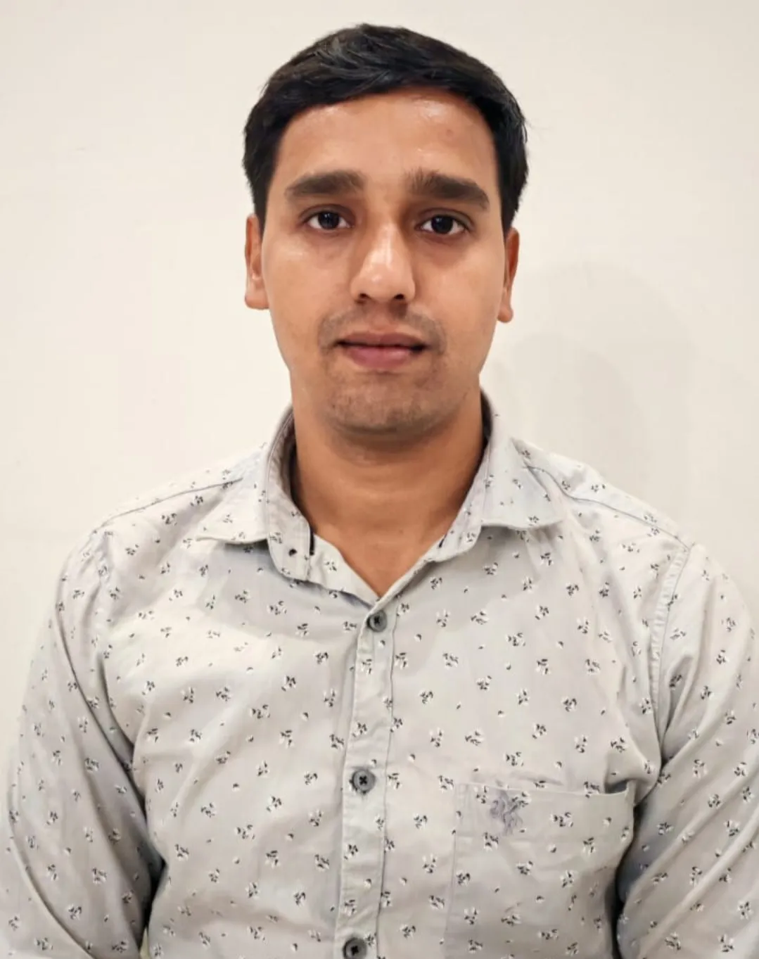 दिल्ली में यूपीएससी की तैयारी कर रहा युवक हुआ लापता  फिरोजाबाद के वैष्णो देवी मन्दिर पर मिली आखिरी लोकेशन मोबाइल बन्द होने से नही हो पा रहा सम्पर्क