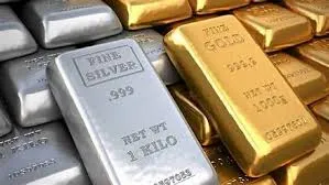 सोने और चांदी की कीमतों में आई तेज गिरावट