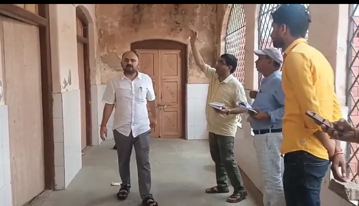 जिलाधिकारी ने तुलसी सदन का किया निरीक्षण